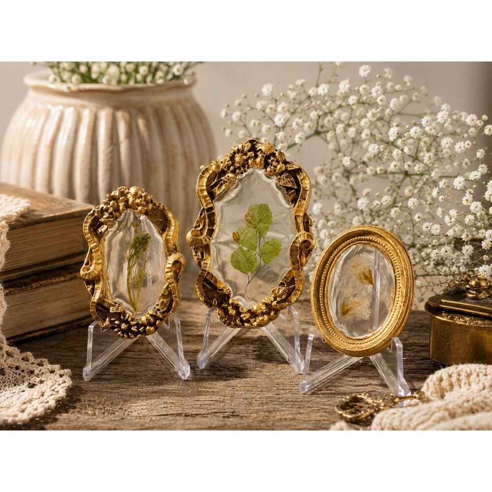 Vintage-Inspired Gold Floral Mini Frames with Pressed Flowers